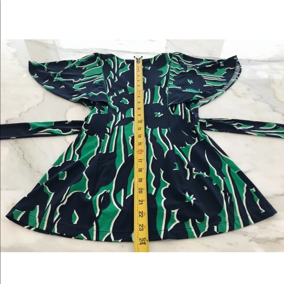 BCBG NAVY BLUE GREEN WHITE FAUX WRAP BELTED TOP SIZE XS - Picture 9 of 13